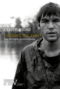 Abbildung von: Chasing the Light - Die offizielle Biografie - FinanzBuch Verlag