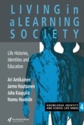 Abbildung von: Living In A Learning Society - Routledge