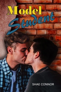 Enlarge image Cover: Model Student - Shae Connor