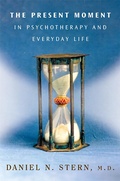 Cover: The Present Moment in Psychotherapy and Everyday Life - W. W. Norton & Company