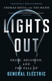 Abbildung von: Lights Out - Mariner Books