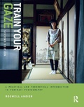 Cover: Train Your Gaze - Routledge