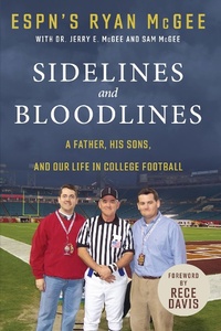 Abbildung von: Sidelines and Bloodlines - Triumph Books