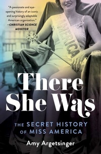 Abbildung von: There She Was - Simon + Schuster LLC