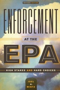 Abbildung von: Enforcement at the EPA - University of Texas Press