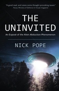 Cover: The Uninvited - Lume Books