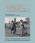 Cover: Hei Taonga Ma Nga Uri Whakatipu - Te Papa Press