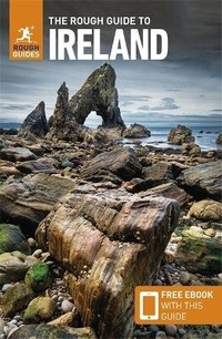 Abbildung von: The Rough Guide to Ireland: Travel Guide with eBook - APA Publications