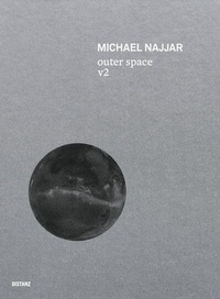 Enlarge image Cover: outer space v2 - DISTANZ Verlag