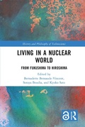 Bild: Living in a Nuclear World - Routledge