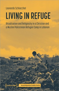 Abbildung von: Living in Refuge - transcript