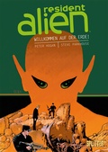 Cover: Resident Alien. Band 1 - Splitter-Verlag