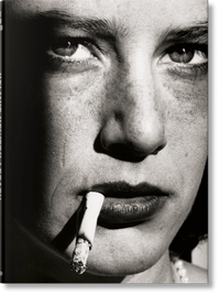 Abbildung von: Helmut Newton. Legacy - TASCHEN