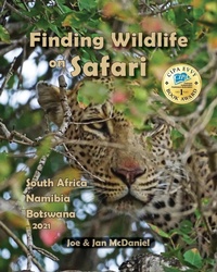 Abbildung von: Finding Wildlife On Safari - BookCrafters