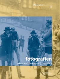 Abbildung von: Fotografien - Deutscher Kunstverlag