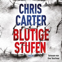 Abbildung von: Blutige Stufen (Ein Hunter-und-Garcia-Thriller 12) - Hörbuch Hamburg