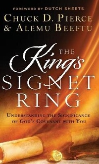 Enlarge image Cover: King's Signet Ring - Chosen Books