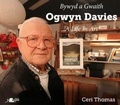 Cover: Bywyd a Gwaith yr Artist Ogwyn Davies / Ogwyn Davies: A Life in Art - Y Lolfa