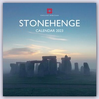 Abbildung von: Stonehenge Kalender 2023 - Flame Tree Publishing