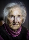 Cover: Questions I Am Asked about the Holocaust - Scribble US