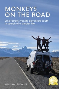 Abbildung von: Monkeys on the Road - Mary Hollendoner