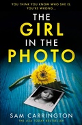 Cover: The Girl in the Photo - AVON, a division of HarperCollins Publishers Ltd