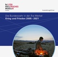 Cover: Krieg und Frieden 2005-2021 - Sandstein Kultur