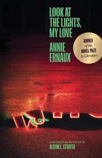 Abbildung von: Look at the Lights, My Love - Yale University Press