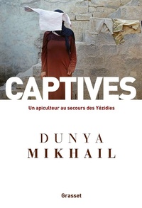 Enlarge image Cover: Captives - Grasset