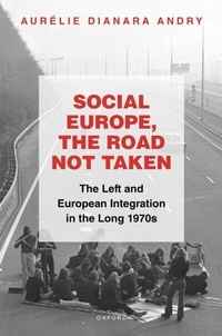Abbildung von: Social Europe, the Road not Taken - OUP eBook