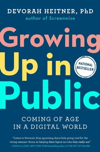 Abbildung von: Growing Up in Public - TarcherPerigee