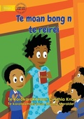 Cover: First Day at School - Te moan bong n te reirei (Te Kiribati) - Library for All