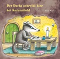 Cover: Der Dachs schreibt hier bei Kerzenlicht - NordS&uuml;d Verlag