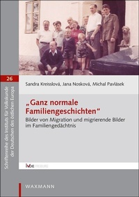 Abbildung von: "Ganz normale Familiengeschichten" - Waxmann