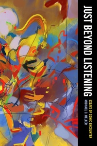 Abbildung von: Just Beyond Listening - Naval Institute Press