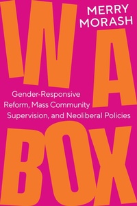 Abbildung von: In a Box - Naval Institute Press