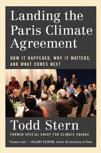 Abbildung von: Landing the Paris Climate Agreement - MIT Press