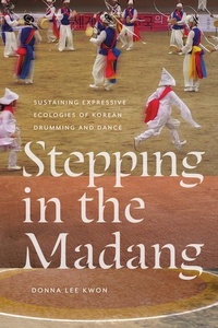 Abbildung von: Stepping in the Madang - Wesleyan University Press