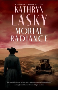Abbildung von: Mortal Radiance - Severn House