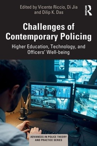 Abbildung von: Challenges of Contemporary Policing - Routledge