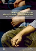Cover: Entwicklungsschritte einer Schule im Brennpunkt - Psychosozial-Verlag