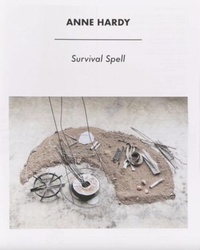 Enlarge image Cover: Survival Spell - Dent-De-Leone