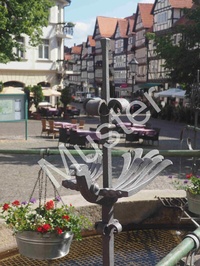Abbildung von: Ansichtskarte Bad Sooden-Allendorf: Marktplatz mit Kirchstrasse - Frühauf, Buchhandlung, Inh. Wolfgang Frühauf e.K.