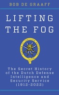 Cover: Lifting the Fog - Rowman & Littlefield Publishers