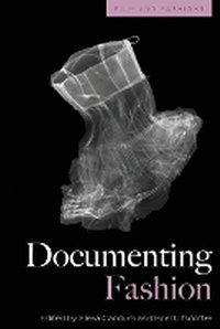 Abbildung von: Documenting Fashion - Edinburgh University Press