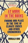 Bild: At Work in the Ruins - Chelsea Green Publishing Co