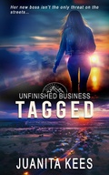 Cover: Tagged: A Small Town Romantic Suspense (Unfinished Business, #2) - Kees2create