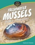 Cover: Freshwater Mussels - Cherry Lake Publishing