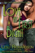 Cover: Love at First Bight (Deep Space Mission Corps, #1) - Lesli Richardson