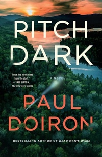 Abbildung von: Pitch Dark - Minotaur Books,US